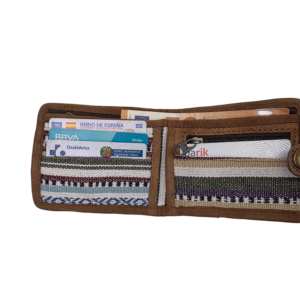 Monedero tejido tradicional y cartera bohemia sostenible